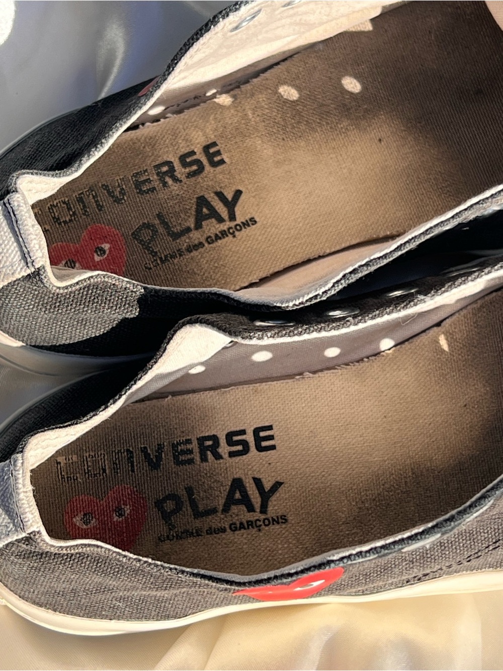 Unisex Comme des Garçons PLAY converse low top in Black men’s 6 / women’s 8 - Picture 4 of 6